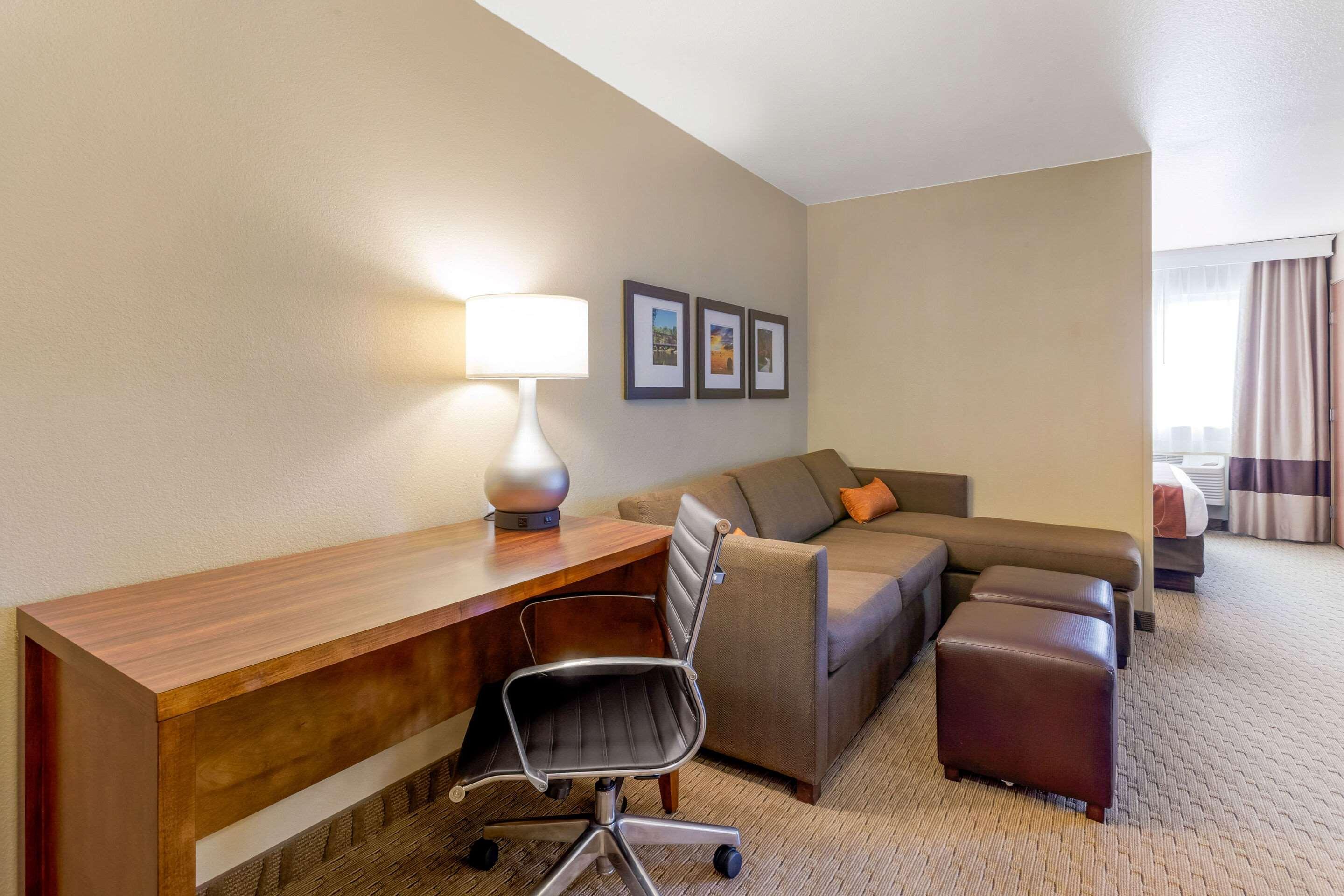 Comfort Suites ברלינגטון מראה חיצוני תמונה