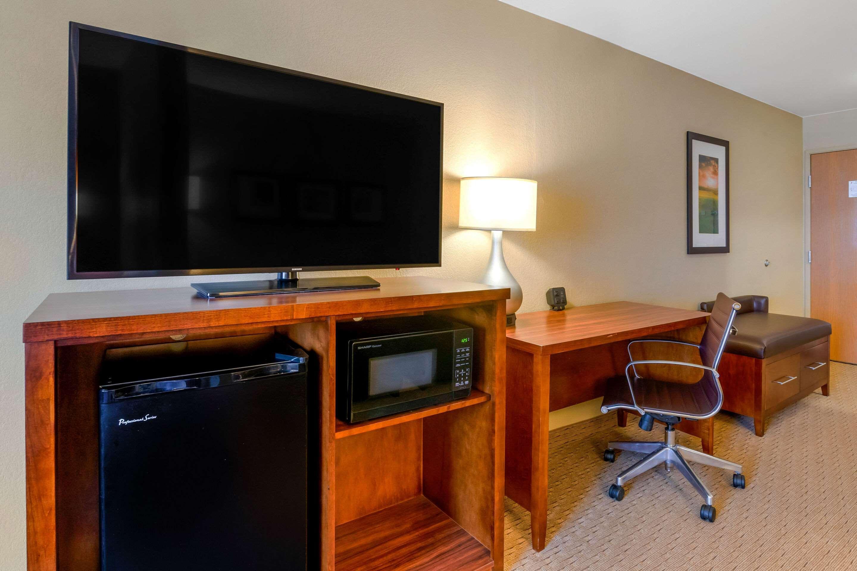 Comfort Suites ברלינגטון מראה חיצוני תמונה