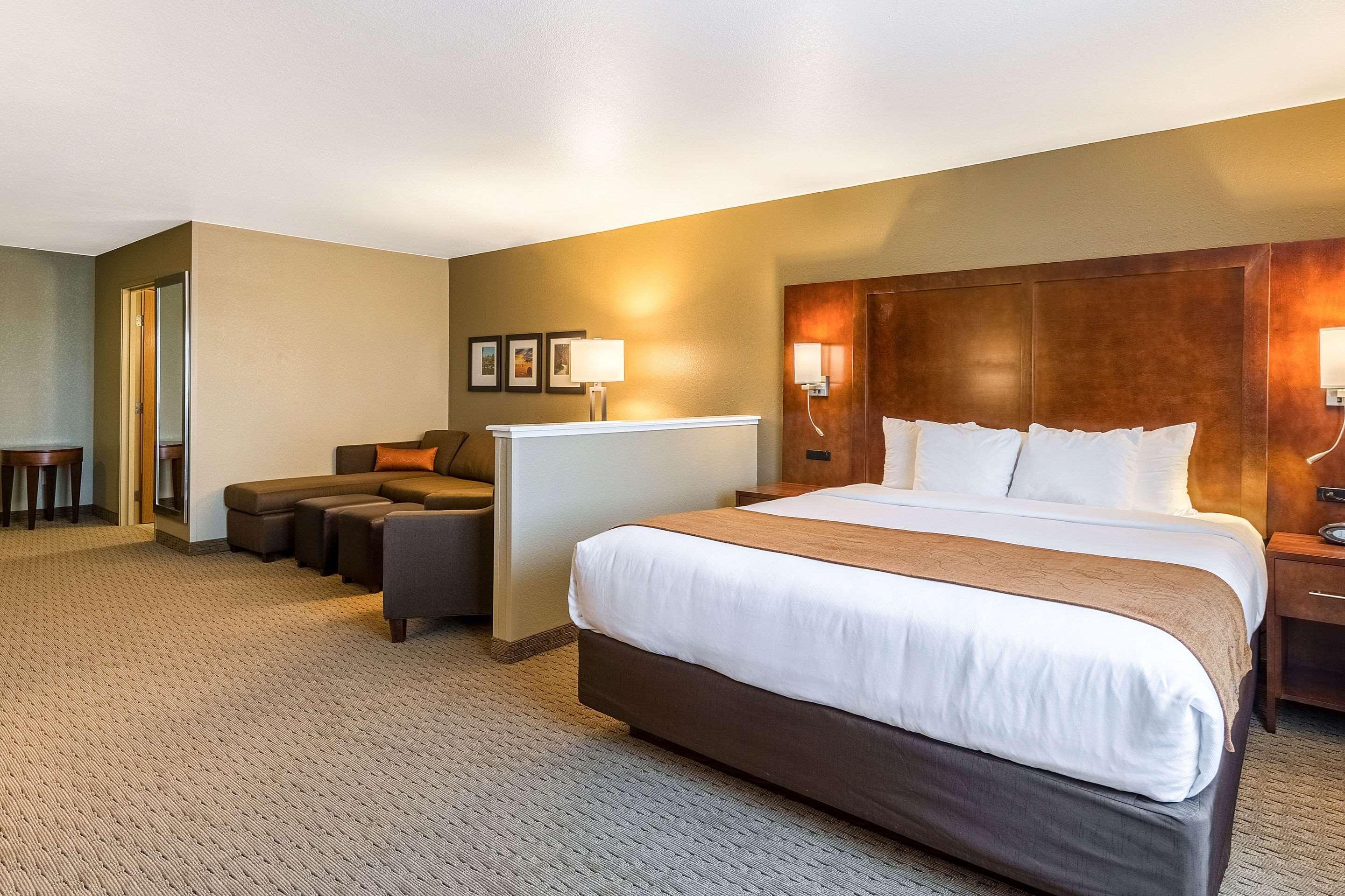 Comfort Suites ברלינגטון מראה חיצוני תמונה