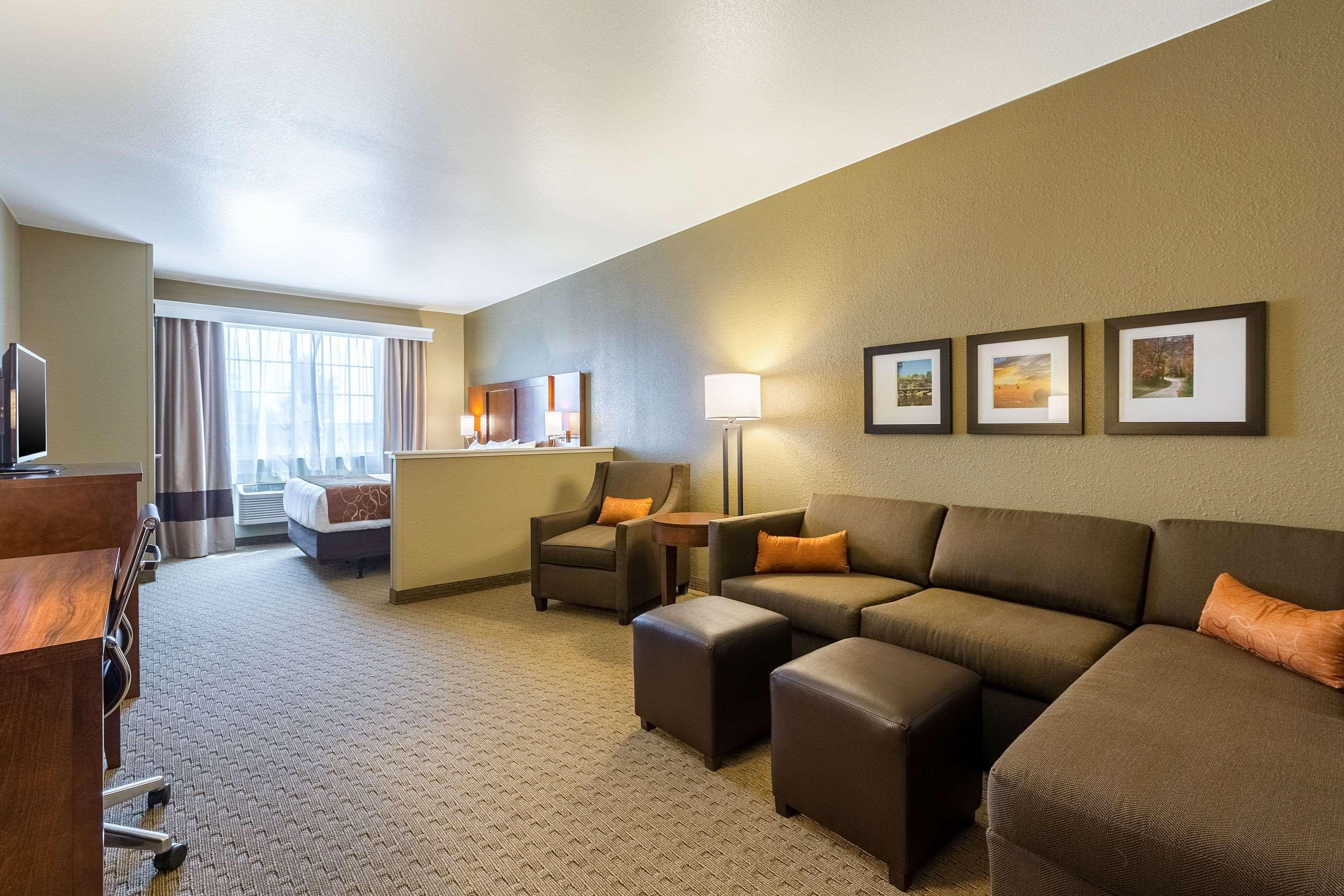 Comfort Suites ברלינגטון מראה חיצוני תמונה