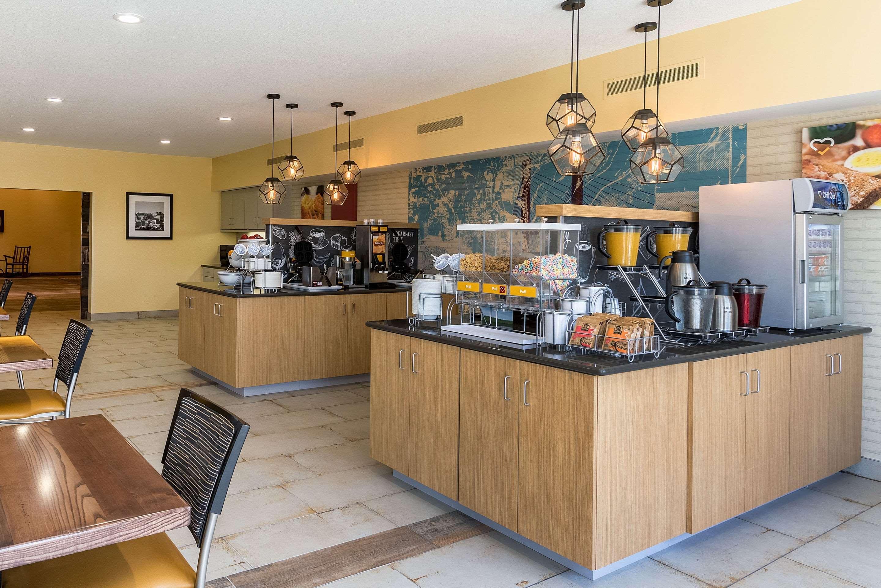 Comfort Suites ברלינגטון מראה חיצוני תמונה